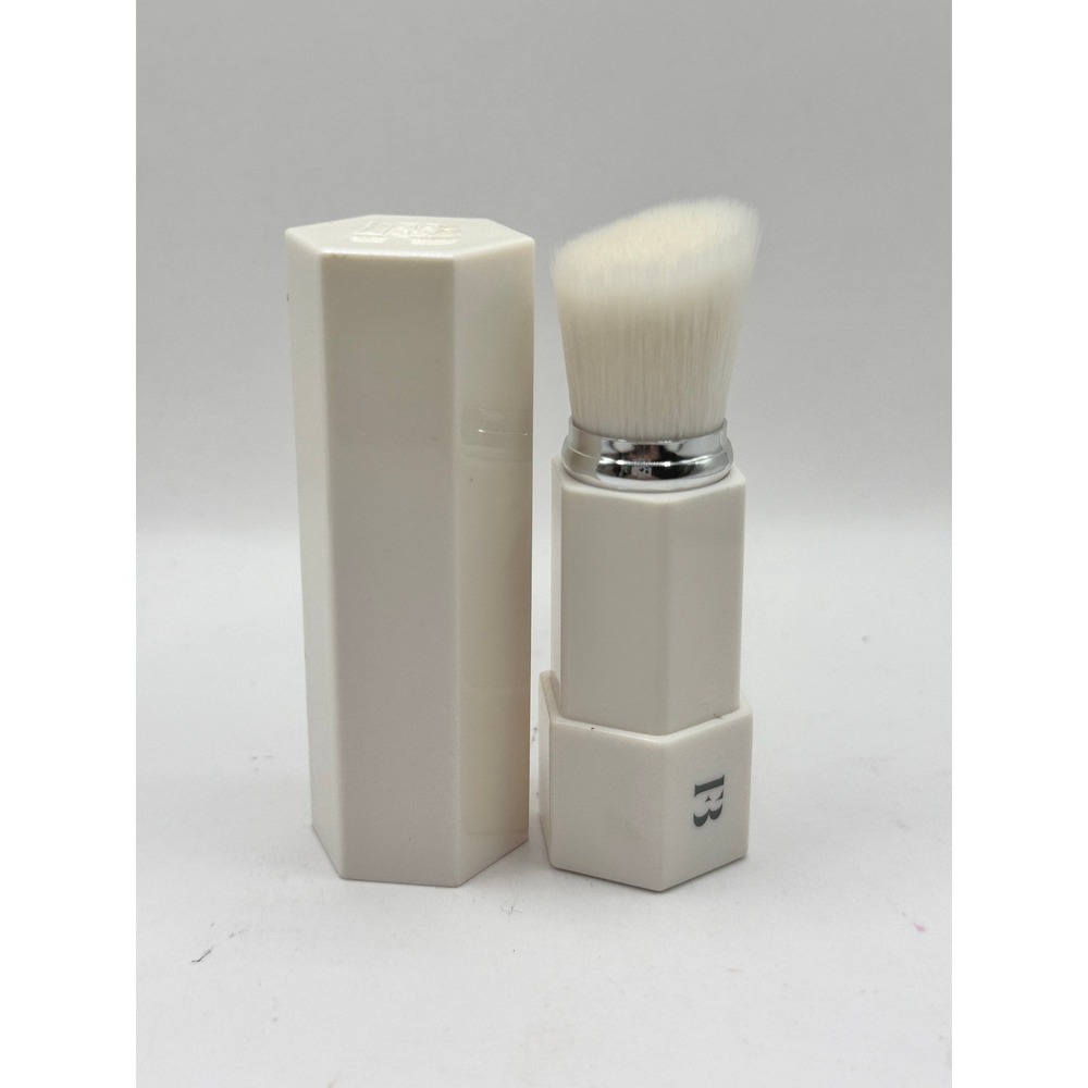 Fenty Beauty Face & Body Touch Up Brush 130